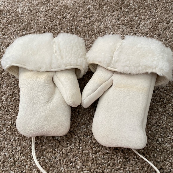 Hermes Baby Mittens Gloves With Leather Soft Wool Trim & Interior - Picture 2 of 2